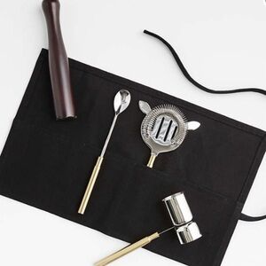 Elliot Crate and Barrel Bar Set Roll